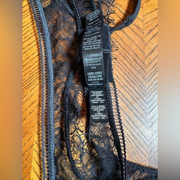 La Perla
Lace Onyx Suspender Belt main image 4